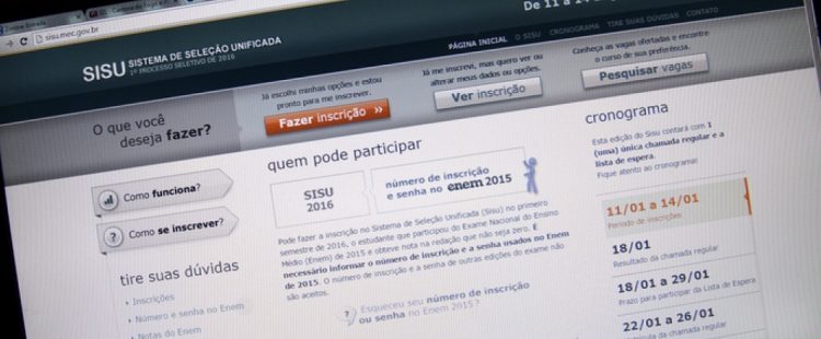 MPF pede ao Ministério da Educação que inscrições do Sisu sejam suspensas até que falhas do Enem sejam resolvidas