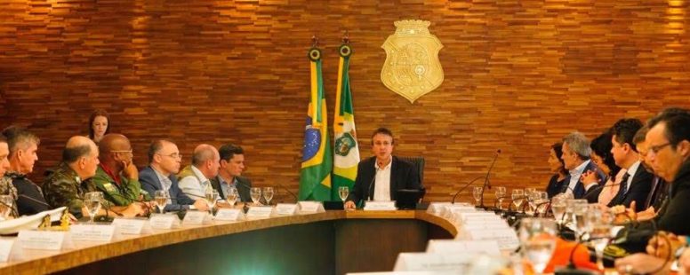 Comissão formada por Governo Estadual, Assembleia e Ministério Público tentará acordo para por fim ao motim de PMs no Ceará