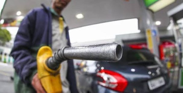 Petrobras confirma reajuste da gasolina nas refinarias a partir desta quinta-feira