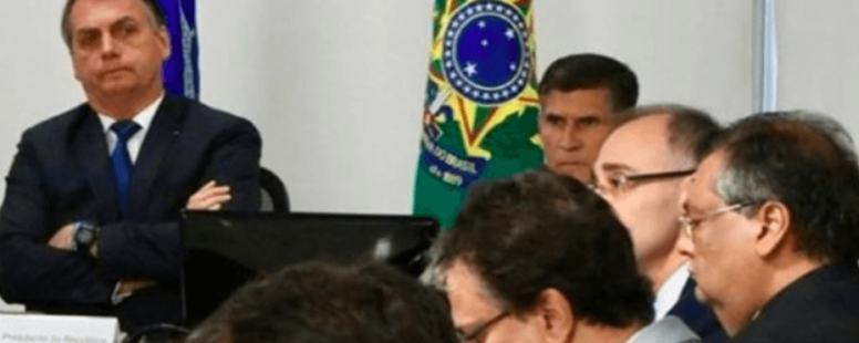 Bolsonaro provoca governadores a zerarem os impostos sobre combustíveis. Há seriedade nisso?