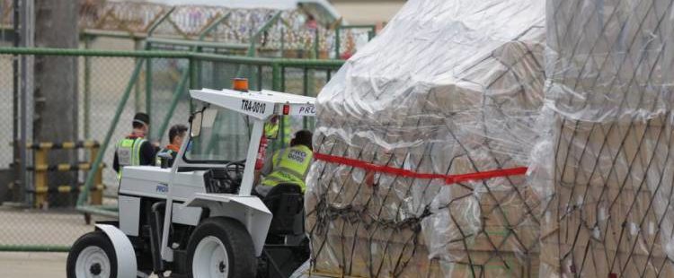 Governo do Ceará quer aplicar testagem drive thru com a chegada de novos insumos para exames da Covid-19