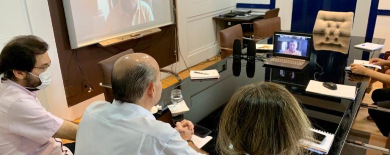 Prefeito Roberto Cláudio pede ajuda de vereadores para reforçar isolamento social nos bairros de Fortaleza