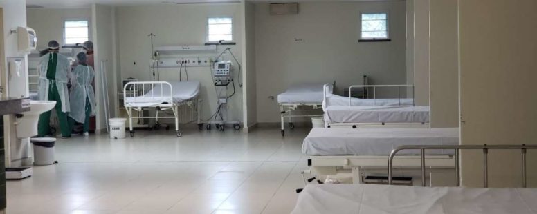 Ceará recebe 90 toneladas de insumos médicos neste domingo e habilita novos leitos de UTI