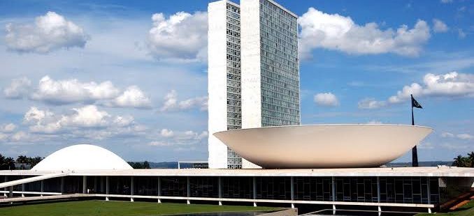 Câmara dos Deputados aprova projeto de socorro financeiro a Estados e Municípios. Falta ainda análise do Senado Federal