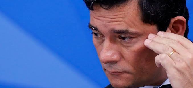 Sérgio Moro deixa o Ministério da Justiça e agrava crise no Governo Bolsonaro