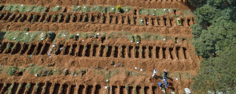 Brasil bate novo recorde de mortes por Covid-19. São 881 óbitos nas últimas 24 horas