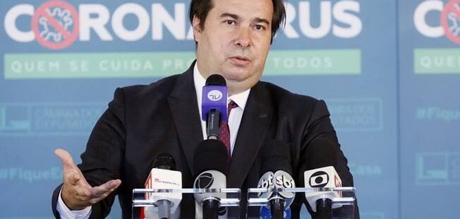 Rodrigo Maia defende que auxílio emergencial seja prorrogado no valor de R$ 600 reais