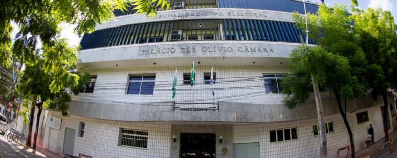 Briga na Justiça Eleitoral tem gerado cortes na propaganda dos candidatos em Fortaleza