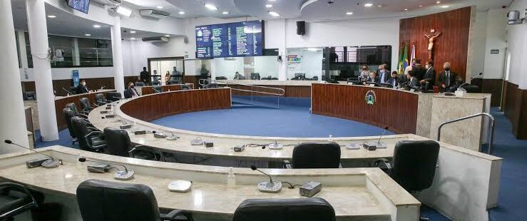 Câmara Municipal de Fortaleza discute ampliar restrições no acesso à Casa para evitar aglomerações