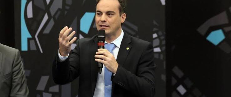 Opositores de Camilo Santana, quatro deputados federais cearenses negam verbas para construção do Hospital da Uece