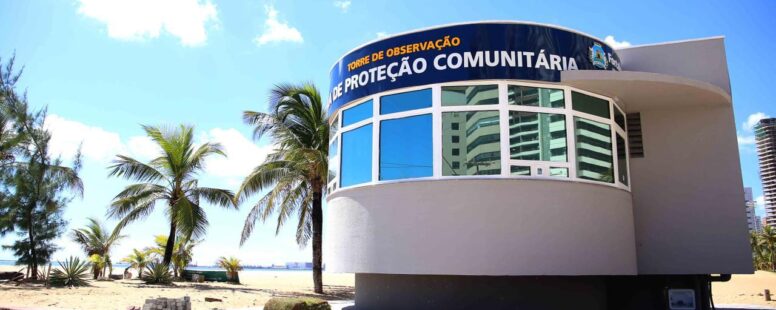 Prefeitura de Fortaleza entrega Torre de Segurança da Praia de Iracema