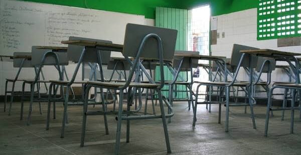 Prefeitura da Capital prepara contratações de agentes escolares e aplicativo de monitoramento para retorno de aulas presenciais