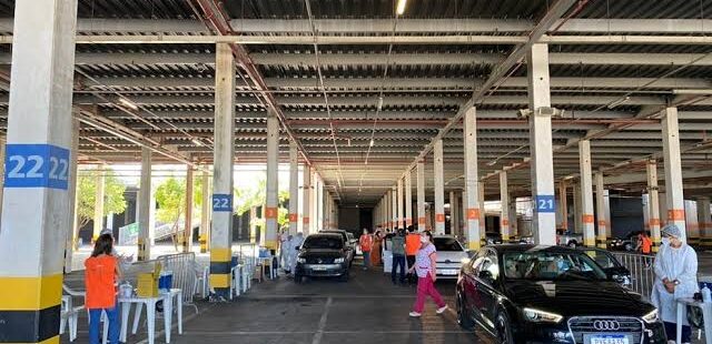 Centro de vacinação do Castelão é desinstalado e novo posto funcionará no Shopping Iguatemi em Fortaleza