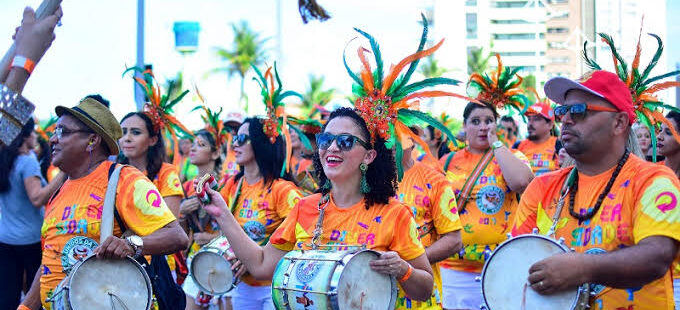 Pré Carnaval em Fortaleza vai depender de avanço na vacinação e mais queda nos casos de Covid, diz Secultfor