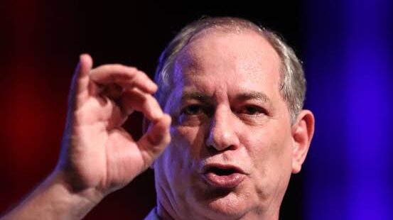 Ciro Gomes detona livro de Sergio Moro e reclama do tratamento da mídia com o ex-juiz e agora pré candidato