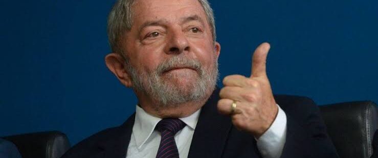 Lula lidera com folga a corrida presidencial, de acordo com nova pesquisa Genial/Quaest