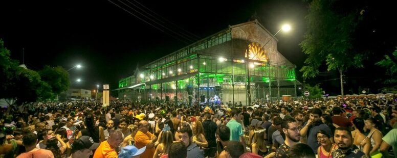 Novo decreto estadual da Covid-19 veta festas carnavalescas e reduz capacidade de eventos sociais