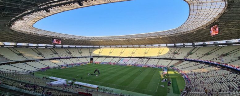 Comitê da Covid-19 no Ceará libera eventos sociais e esportivos com controle, mas sem limite de público