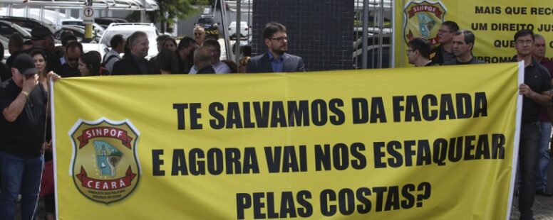 Policiais federais protestam contra Governo Bolsonaro em Fortaleza