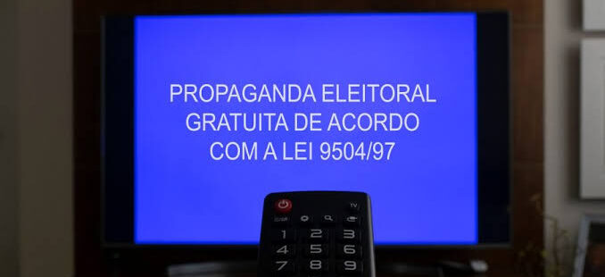 Candidatos tentam conquistar o voto dos eleitores com a propaganda gratuita no rádio e na TV até dia 29 de setembro