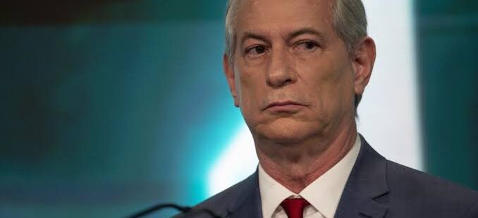 Ciro Gomes mantém linha ofensiva e vai perdendo pontos na reta final da campanha presidencial