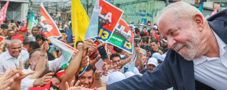 Lula lidera corrida presidencial no 2° turno de acordo com pesquisas Ipec e CNT/MDA