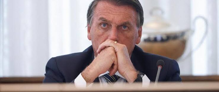 Bolsonaro não se pronuncia sobre a derrota e expectativa é sobre como fica transição de governo