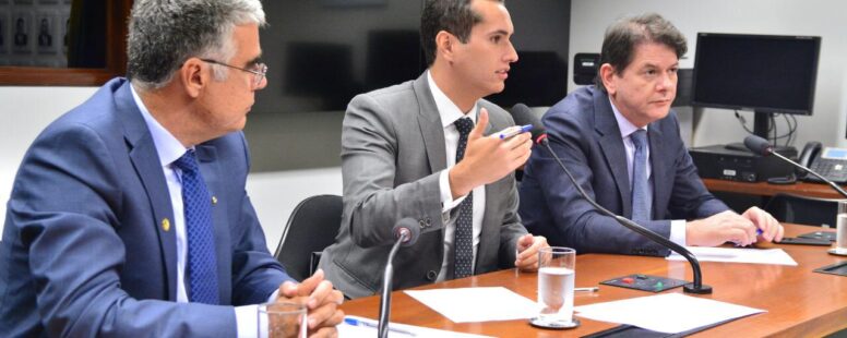 Bancada federal cearense discute a destinação de emendas de bancada nesta sexta-feira