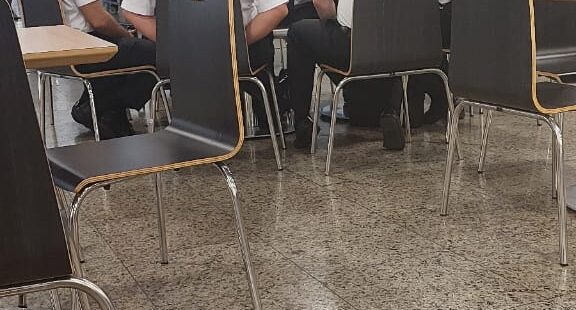 Pilotos e comissários fazem paralisação em aeroportos de todo o País