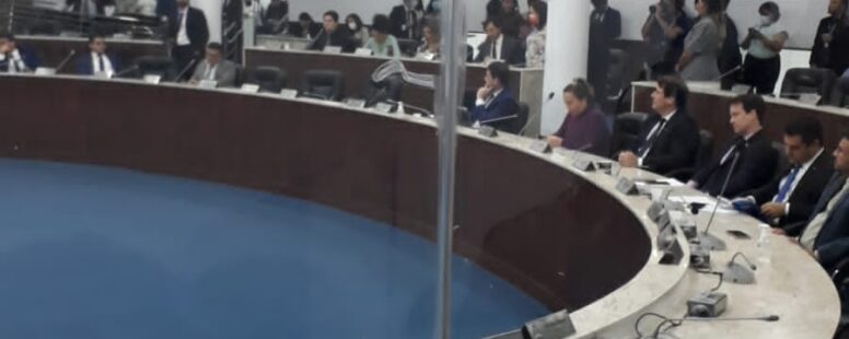 Câmara Municipal aprova taxa do lixo em votação apertada. Oposição vai recorrer à Justiça