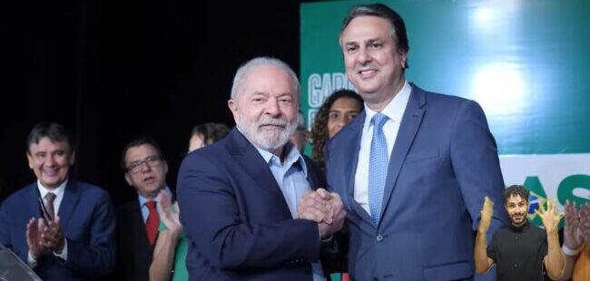 Lula confirma mais 16 nomes para o Ministério. Camilo Santana fica com a Educação