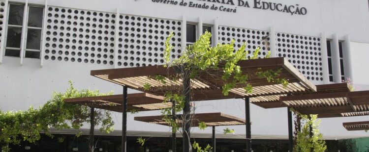 Professores do Ceará começam a receber dinheiro dos precatórios do Fundef nesta quarta-feira