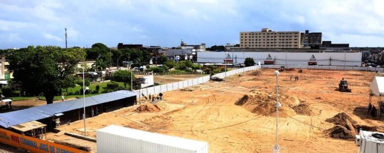 Praça José de Alencar em Fortaleza vai ganhar terminal aberto de ônibus