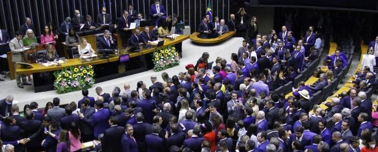 Câmara aprova MP de estruturação dos ministérios de Lula. Senado analisa projeto nesta quinta-feira