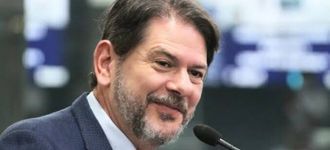 Cid Gomes confirma encontro com Lula para discutir convite de ingresso no PT