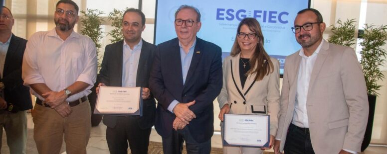 Fiec entrega selo de certificação ESG às indústrias Durametal e Naturagua