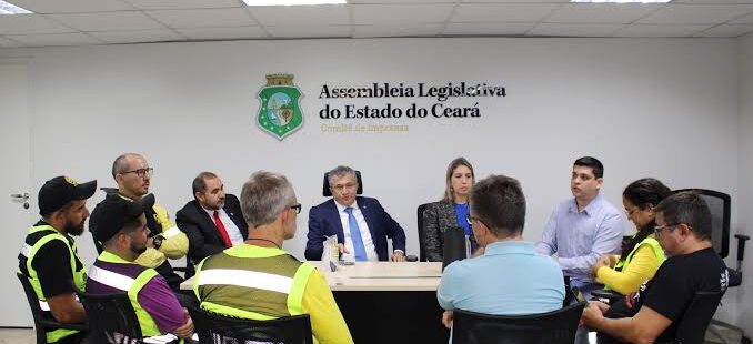 Detran Ceará retoma atendimento após fim da greve dos servidores