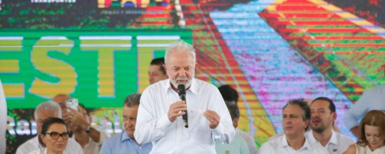 Lula assina ordem de serviços para Ramal do Salgado e garante conclusão da Ferrovia Transnordestina em cerimônia no Iguatu