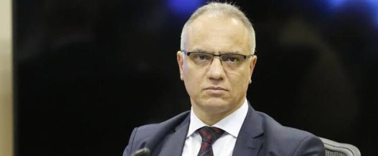 Elmano de Freitas anuncia mudança no comando da segurança pública do Ceará. Roberto Sá é o novo secretário da SSPDS