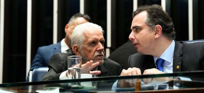 Senadores aprovam “taxa das blusinhas” e texto retorna para apreciação na Câmara dos Deputados