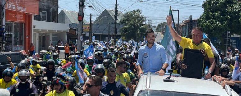 Jair Bolsonaro confirma apoio e faz carreata ao lado de André Fernandes por ruas e avenidas de Fortaleza