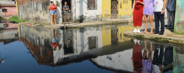 Evandro Leitão visita Bom Jardim e cobra Prefeitura por uma melhor pavimentação das ruas do bairro