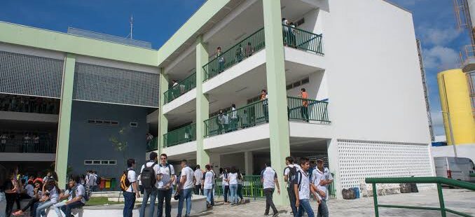 Camilo e Elmano autorizam nesta sexta-feira a construção de 55 escolas de tempo integral no Ceará pelo Novo PAC Seleções