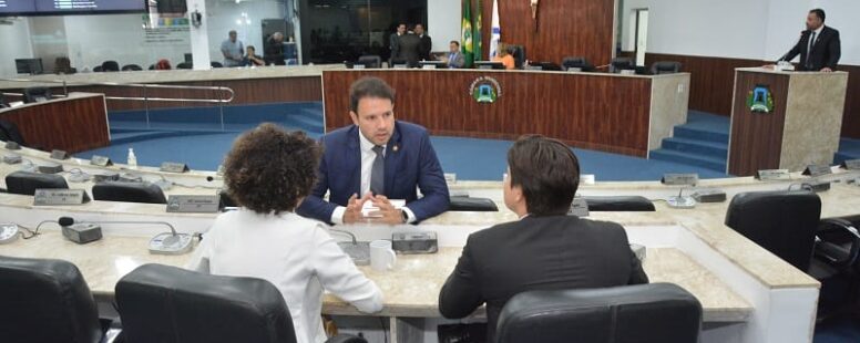 Começam articulações em torno da sucessão na presidência da Câmara Municipal de Fortaleza