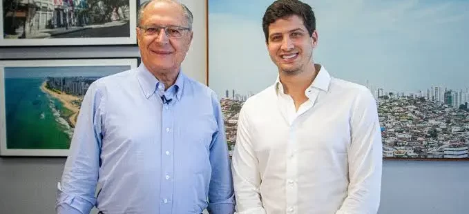 Vice-presidente Geraldo Alckmin e prefeito de Recife João Campos reforçam campanha de Evandro Leitão nesta semana