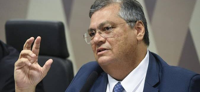 Ministro Flávio Dino faz palestra em Fortaleza durante Congresso Internacional Trabalho Decente 