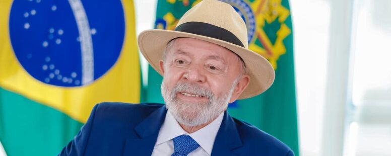 Paraná Pesquisas aponta empate entre Lula e Bolsonaro em cenário para disputa em 2026. Ex-presidente segue inelegível