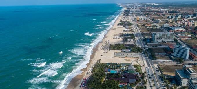 Barracas da Praia do Futuro são reconhecidas por Lula como patrimônio cultural brasileiro