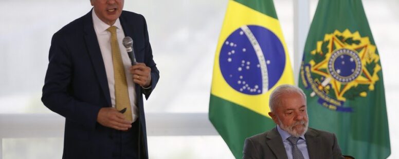 Lula e Camilo se reúnem com reitores nesta terça-feira e devem anunciar recomposição financeira para universidades federais