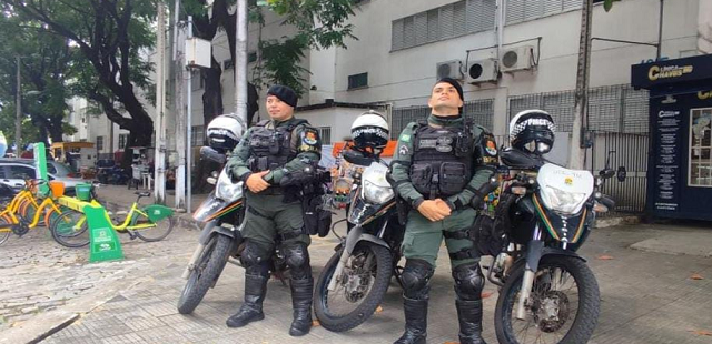 Após reclamação de universitários, Polícia Militar reforça policiamento nos campi da UFC em Fortaleza para combater assaltos